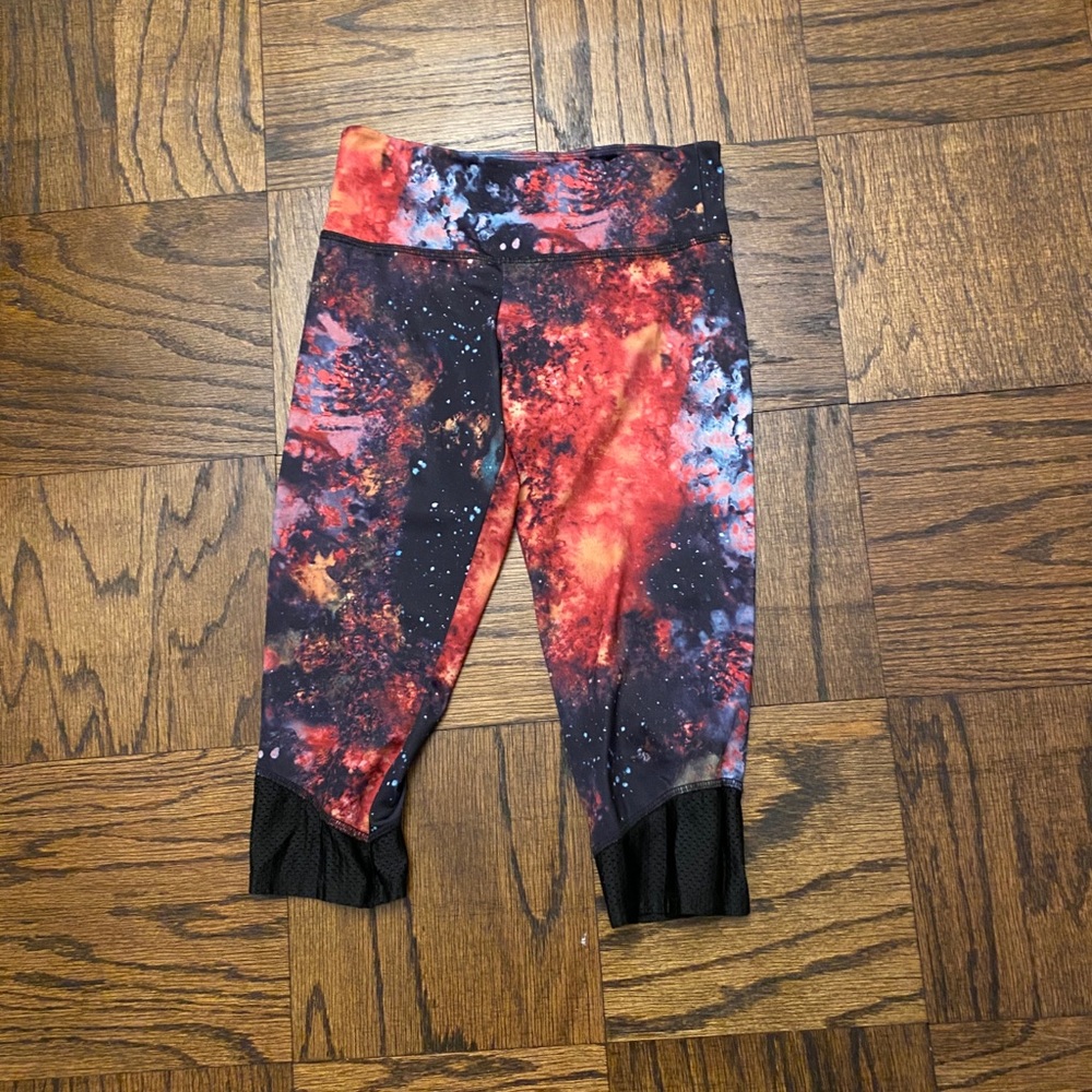 ONZIE Crop Workout Leggings - Picture 2 of 2